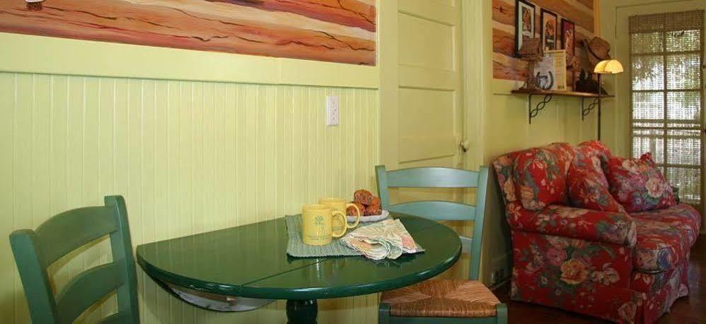 Chelsea Garden Inn カリストガ エクステリア 写真